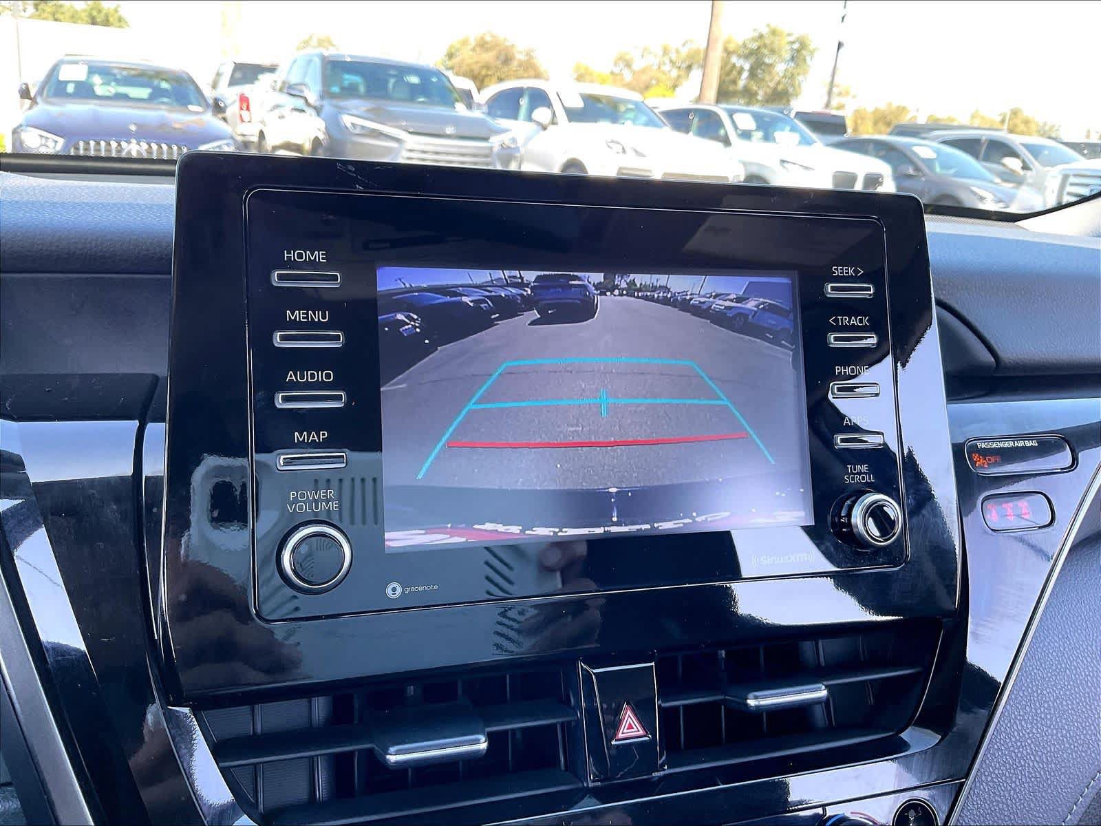 Used 2024 Toyota Camry SE FWD image 21