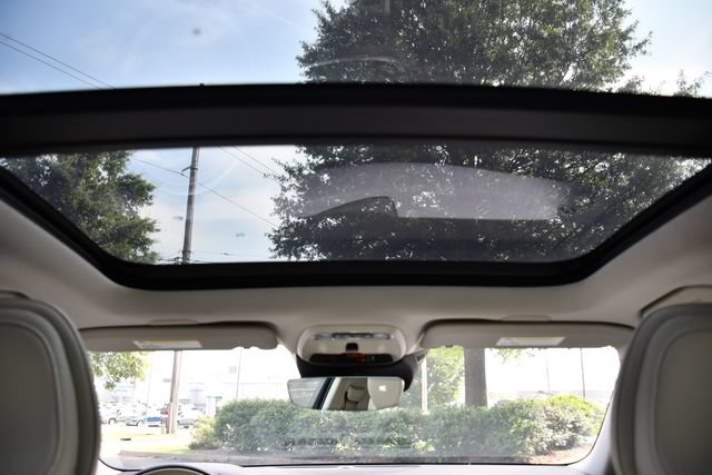 Used 2019 Volvo S60 T5 Momentum w/ Multimedia Package FWD image 21