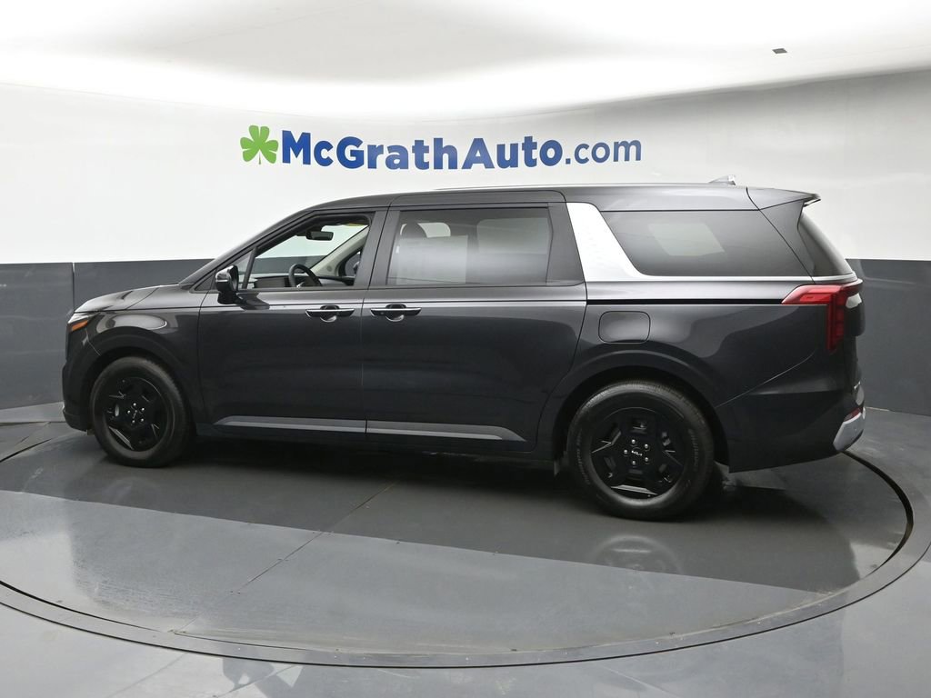 Used 2026 Kia Carnival LX FWD image 19