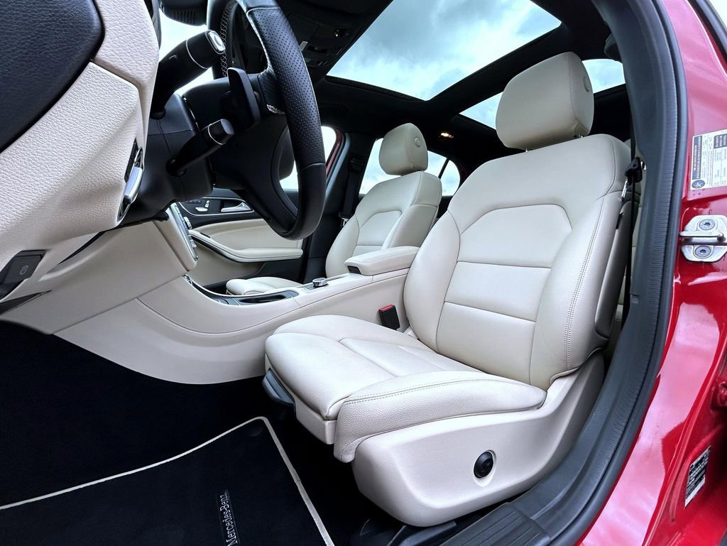 Used 2019 Mercedes-Benz GLA 250 4MATIC image 10