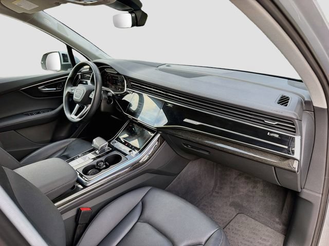 Used 2023 Audi Q7 3.0T Prestige AWD/4WD image 15