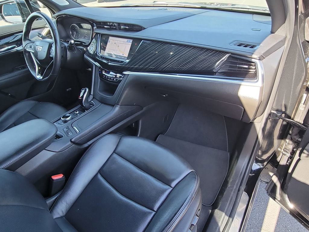 Certified 2023 Cadillac XT6 Premium Luxury image 30