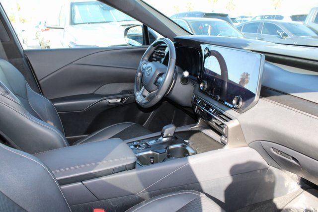 Certified 2023 Lexus RX 350 Premium Plus w/ Cold Area Package image 5