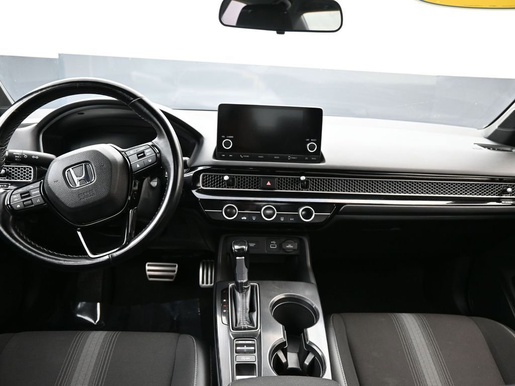 Used 2022 Honda Civic Sport image 9