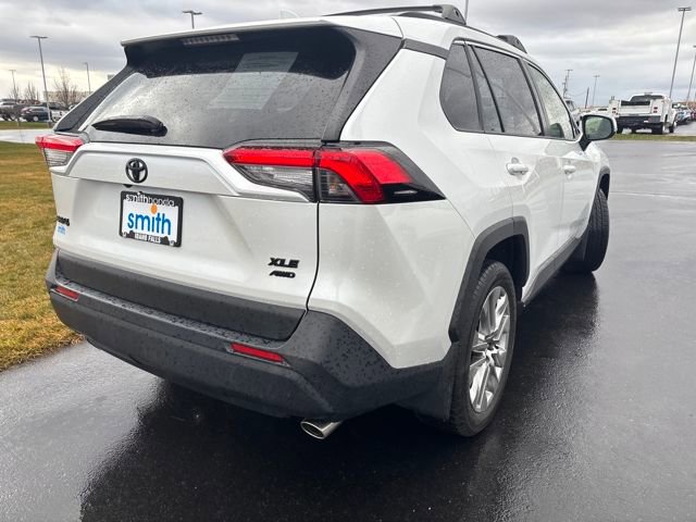 Used 2023 Toyota RAV4 XLE Premium image 29