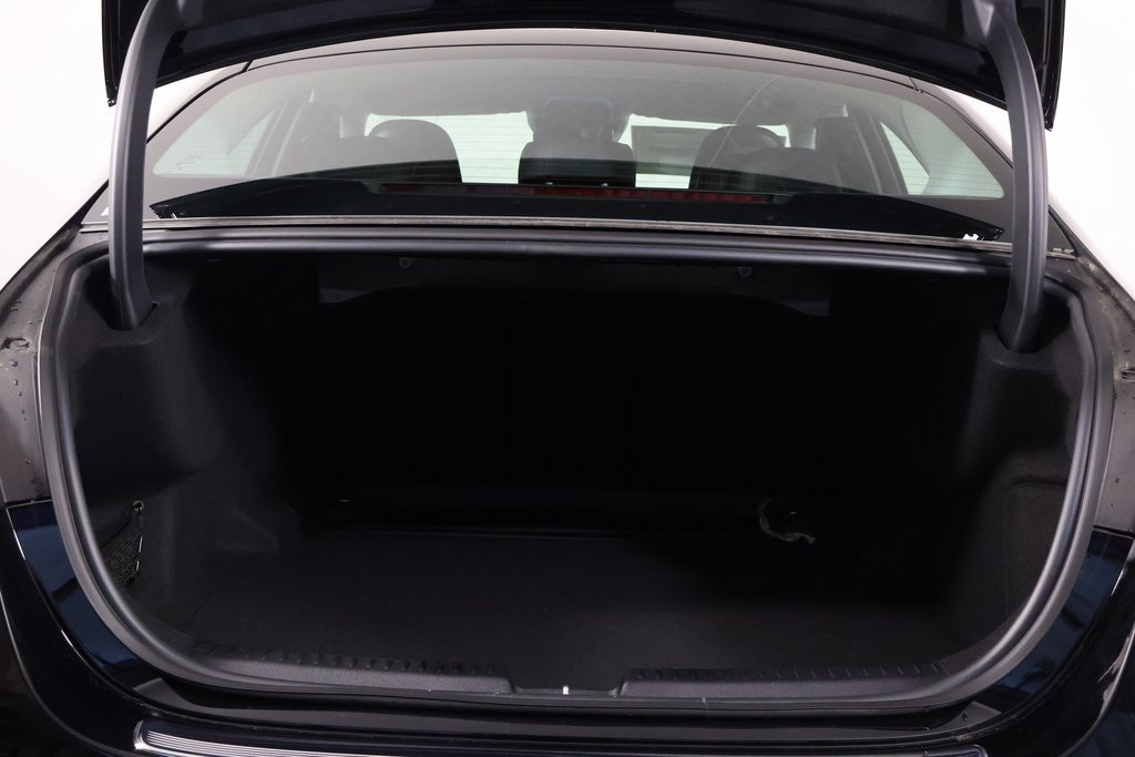 New 2027 Mercedes-Benz E 350 Sedan image 8