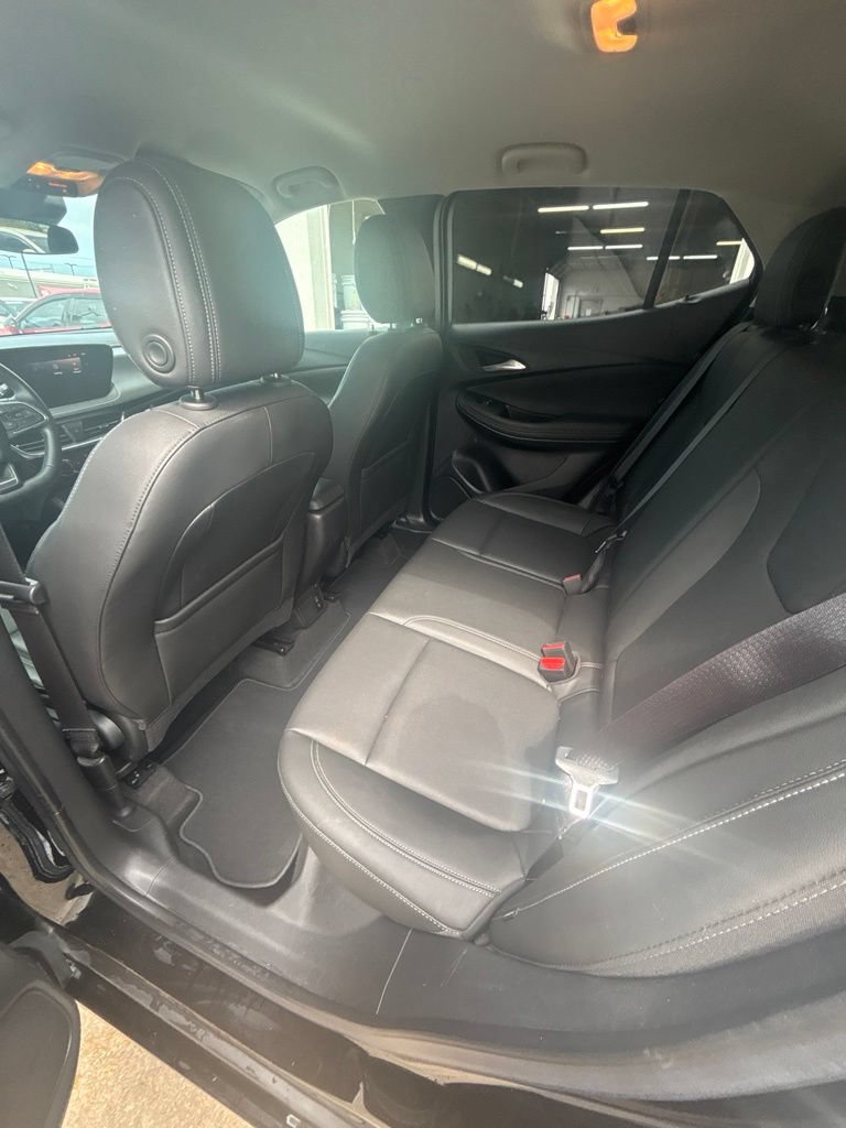 Used 2024 Buick Encore GX Sport Touring FWD image 17