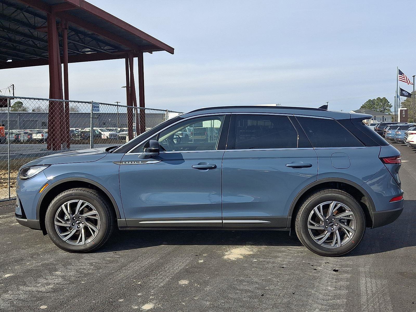 New 2026 Lincoln Corsair Premiere image 5