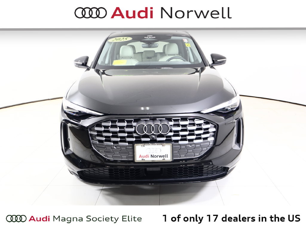 Used 2025 Audi Q5 Premium w/ Convenience Package AWD/4WD image 10