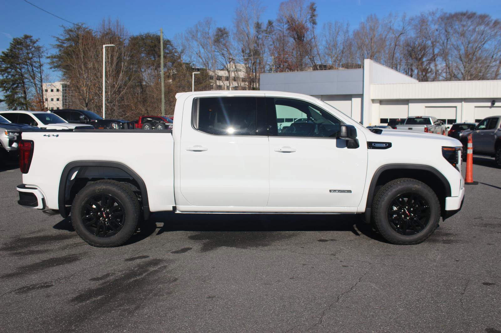 New 2026 GMC Sierra 1500 Elevation w/ Elevation Select Package image 8