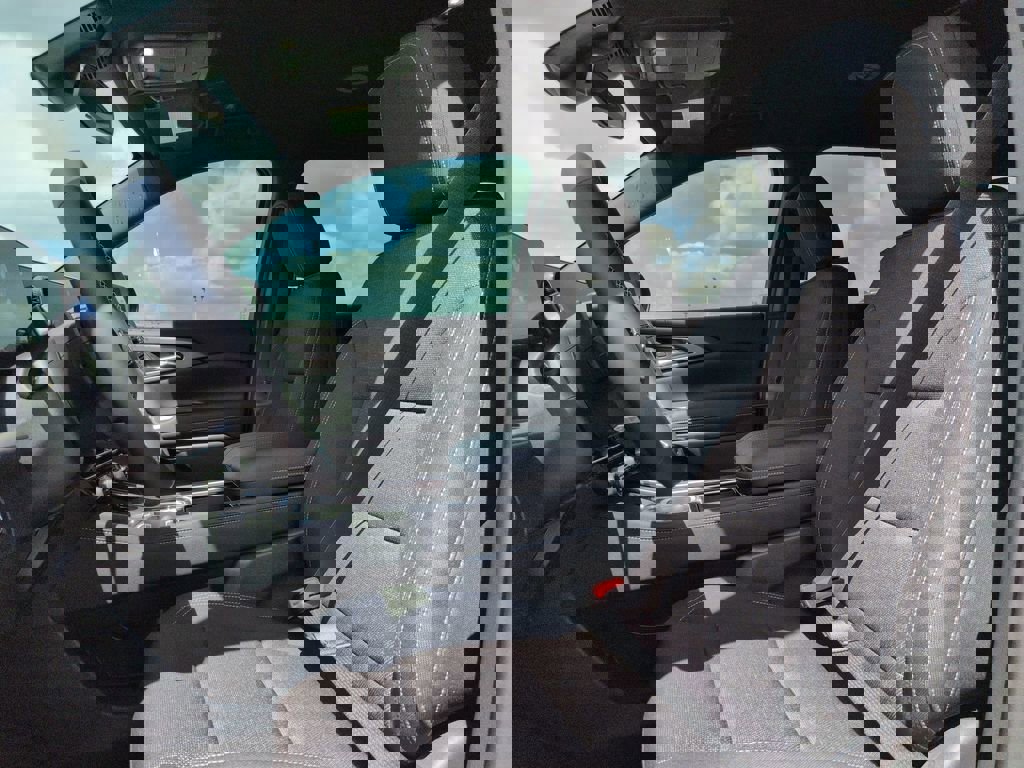 New 2026 Chevrolet Traverse LT w/ Midnight/Sport Edition image 14