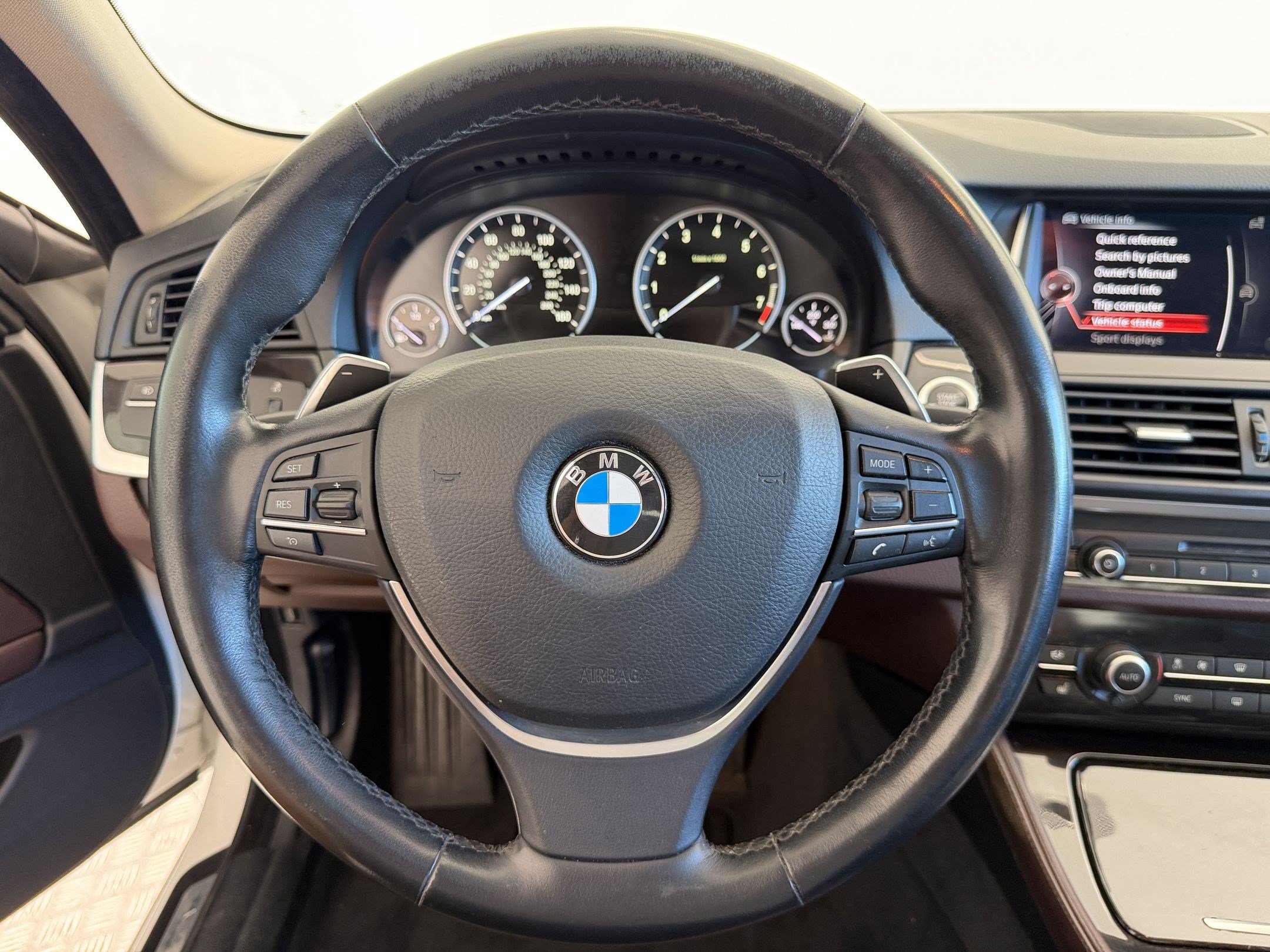 Used 2016 BMW 535i xDrive Sedan AWD/4WD image 11