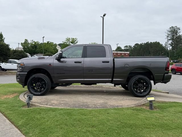 Used 2025 RAM 2500 Big Horn AWD/4WD image 4