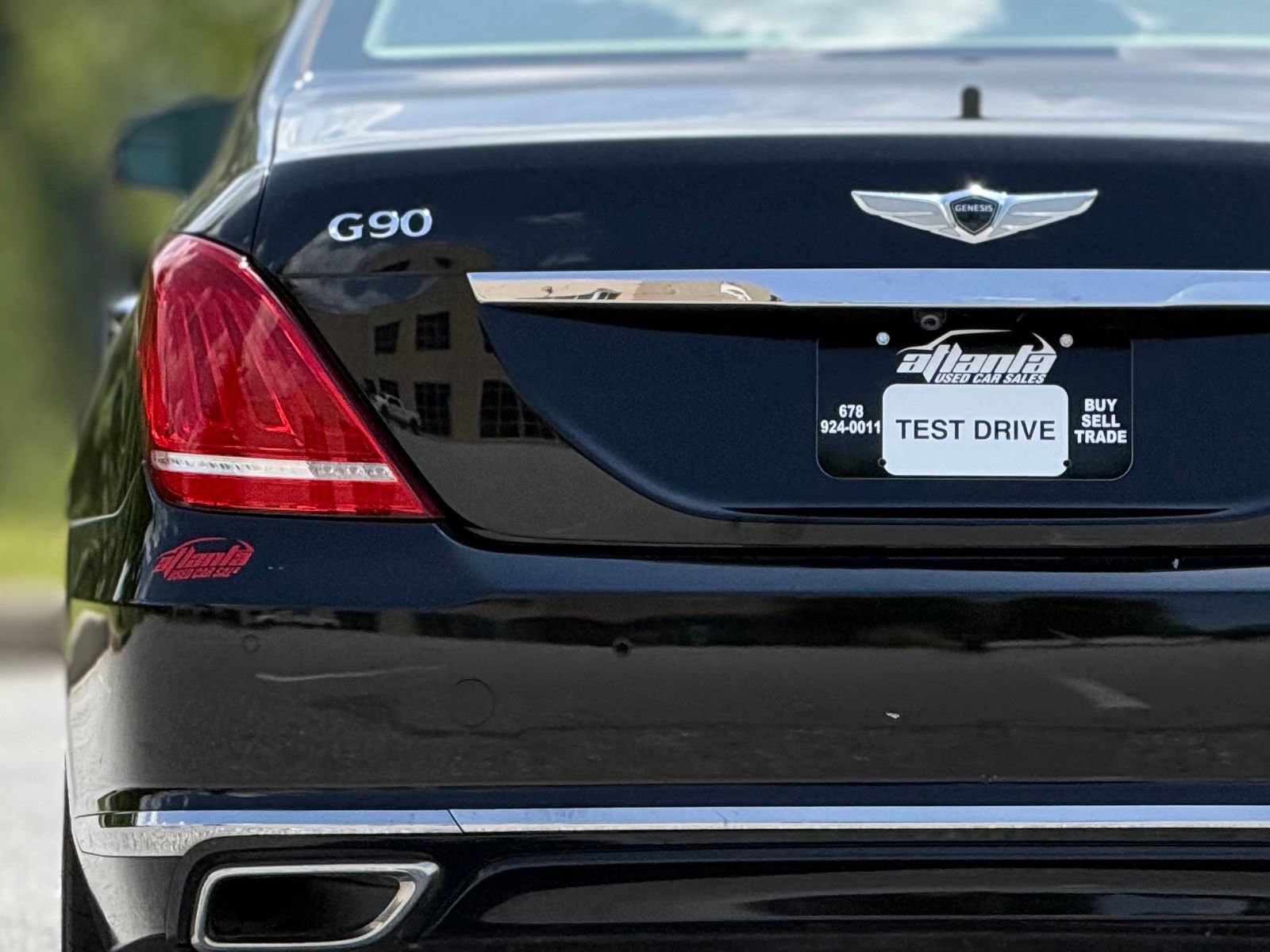 Used 2018 Genesis G90 5.0 Ultimate AWD/4WD image 16