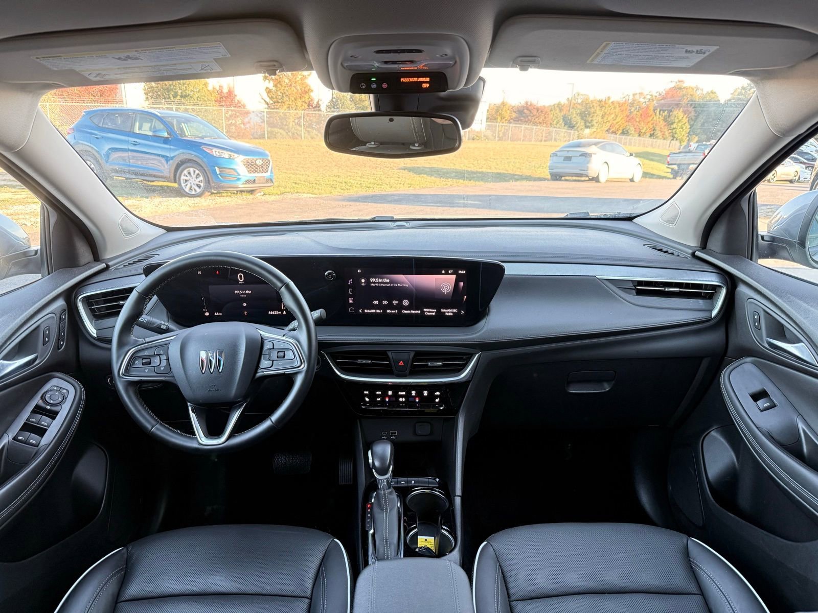 Used 2024 Buick Encore GX Avenir image 26