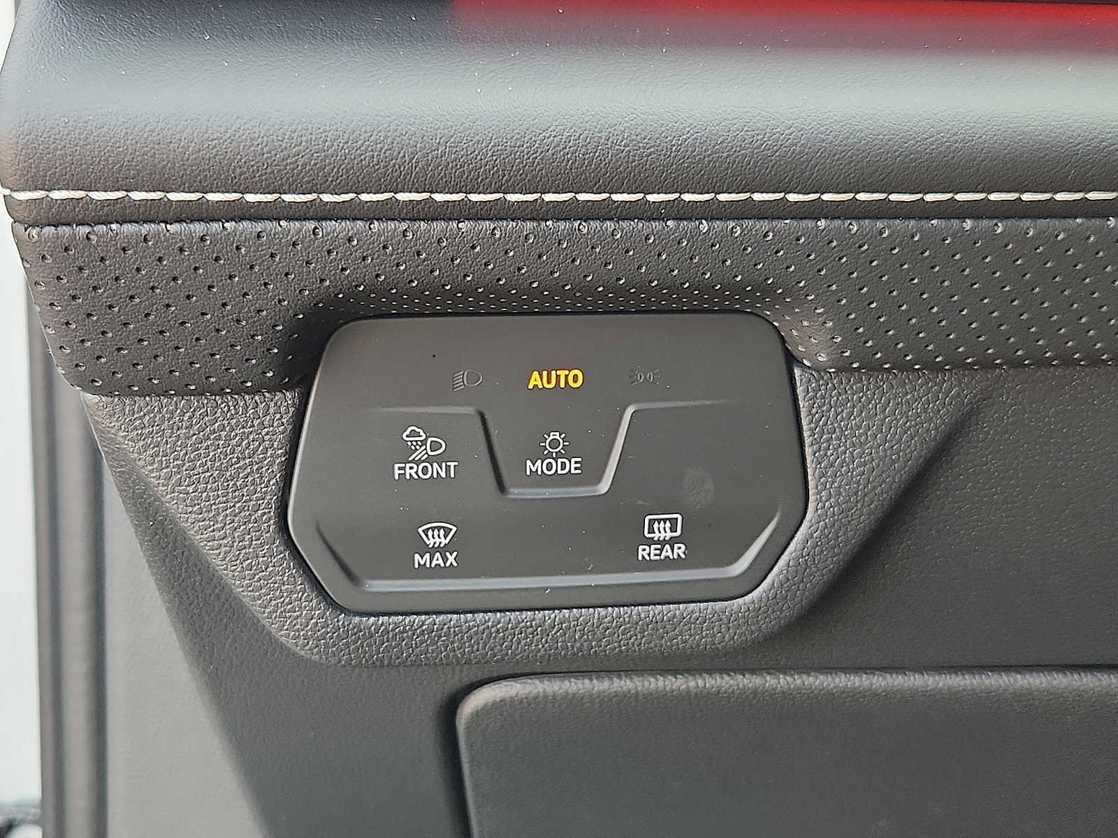 Used 2024 Volkswagen Atlas SEL Premium R-Line AWD/4WD image 22