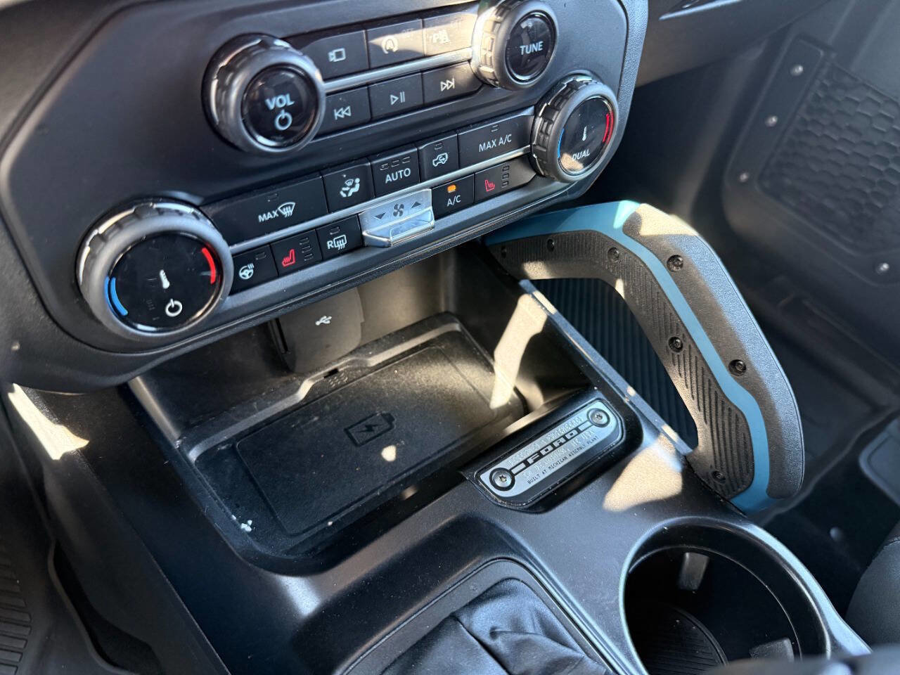 Used 2022 Ford Bronco Wildtrak image 38