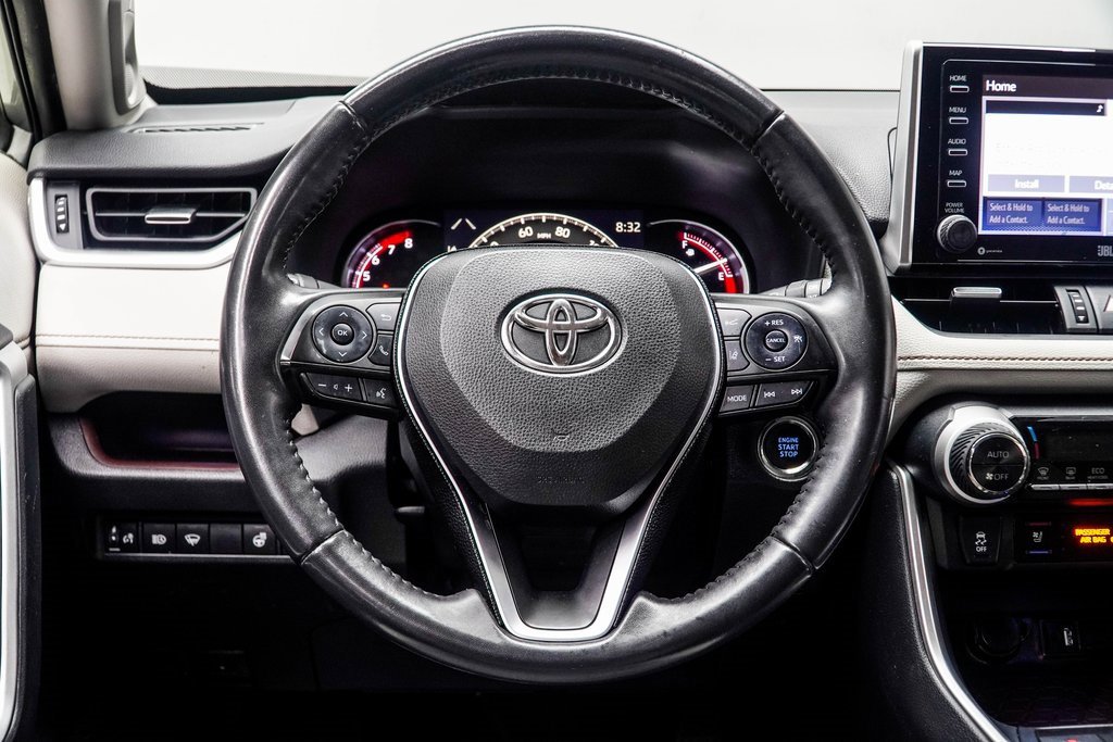 Used 2019 Toyota RAV4 Limited image 14