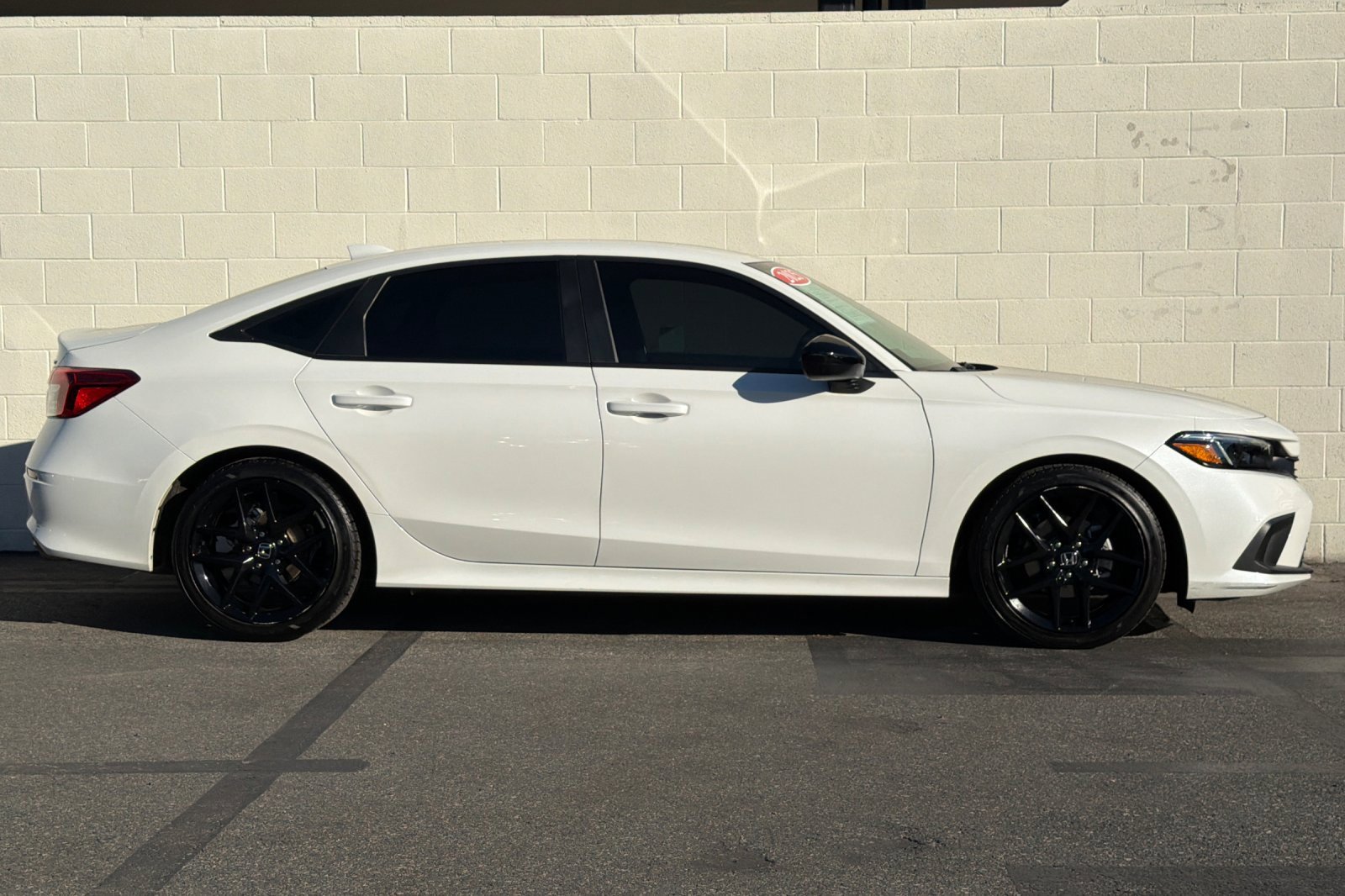 Used 2024 Honda Civic Sport image 3