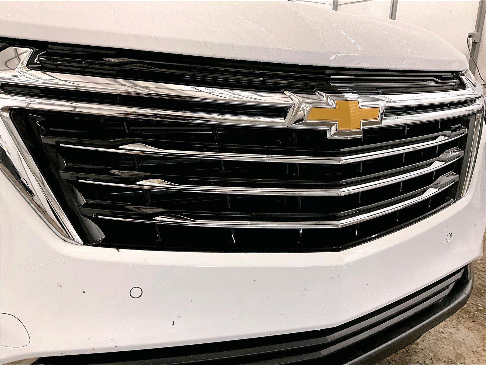 Used 2023 Chevrolet Equinox Premier AWD/4WD image 29
