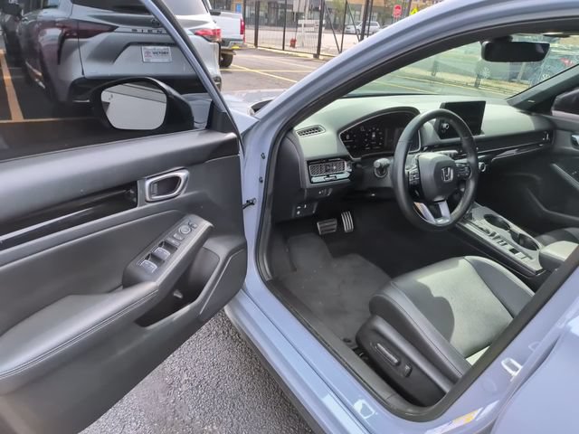 Used 2024 Honda Civic Sport Touring image 9