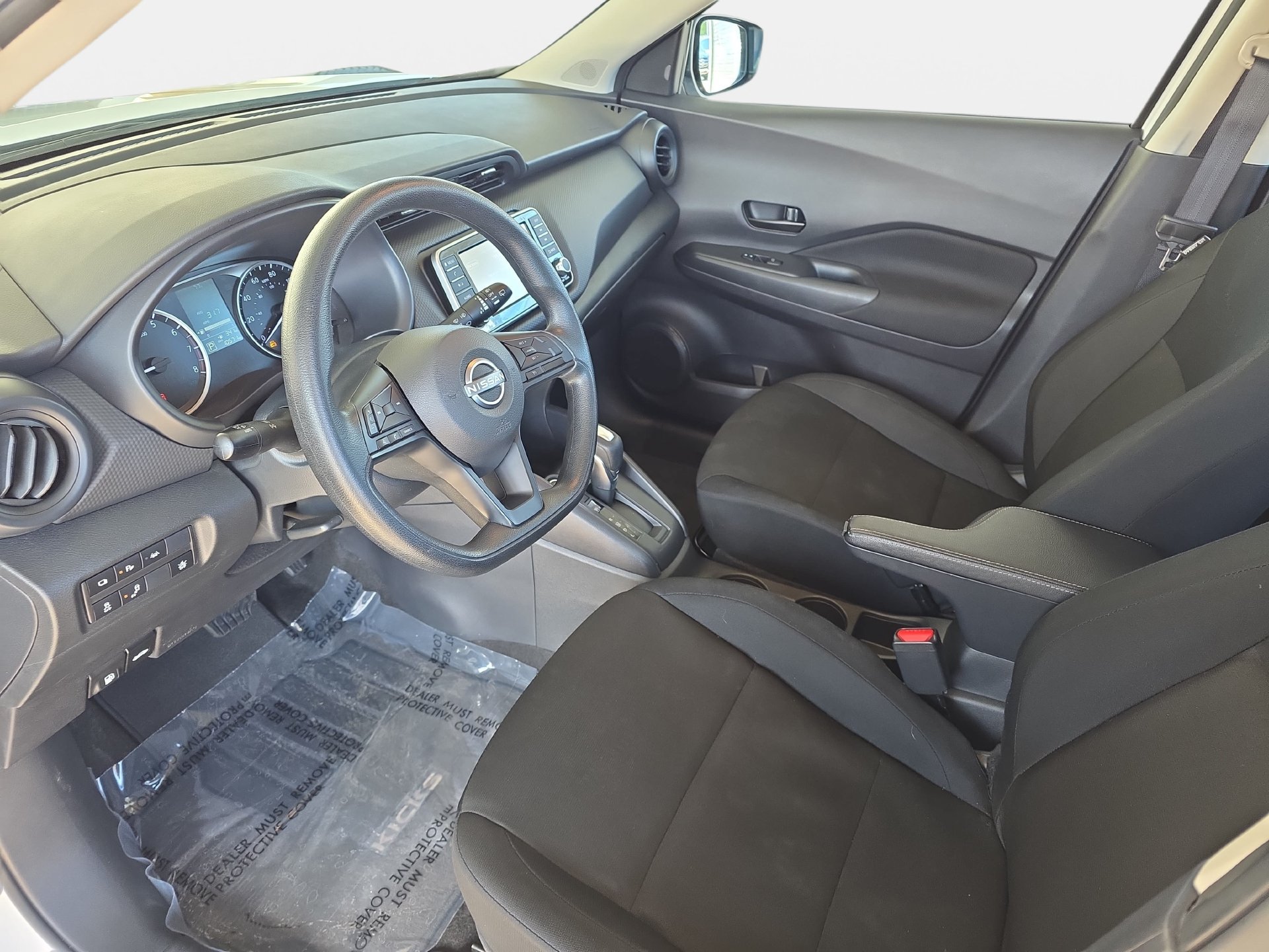 Certified 2025 Nissan Kicks Play S FWD image 15