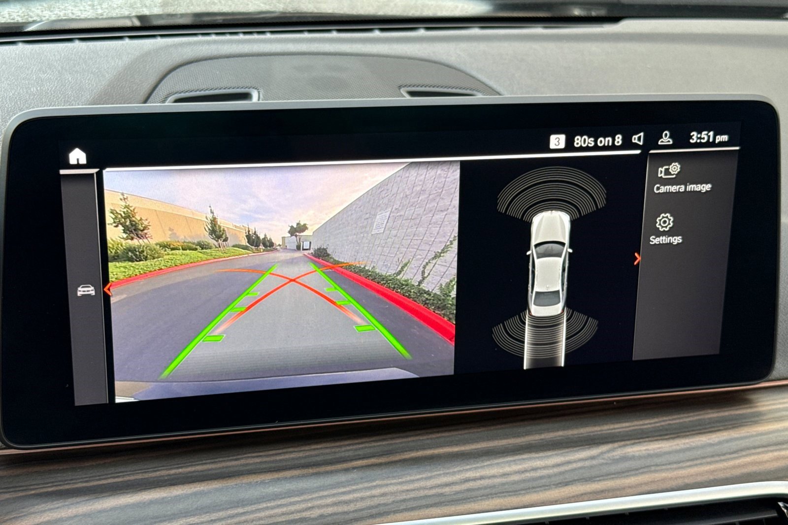 Certified 2023 BMW 530i w/ Premium Package image 24