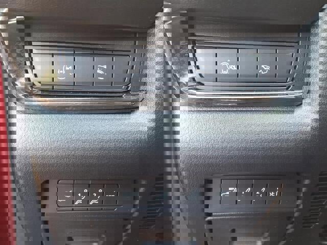 Used 2024 MAZDA CX-30 AWD 2.5 S w/ Premium Package image 16