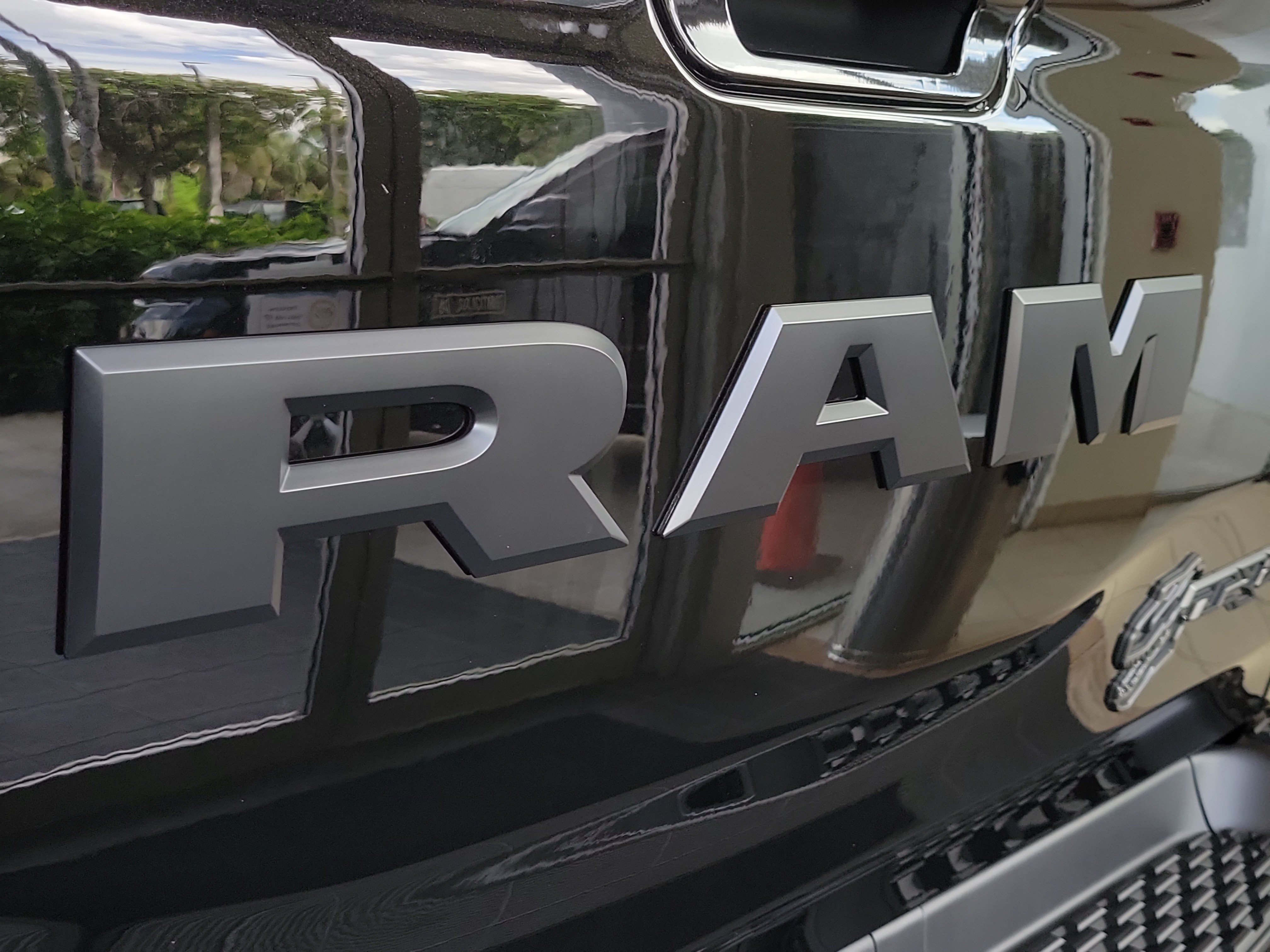 New 2027 RAM 1500 4x4 Crew Cab image 6