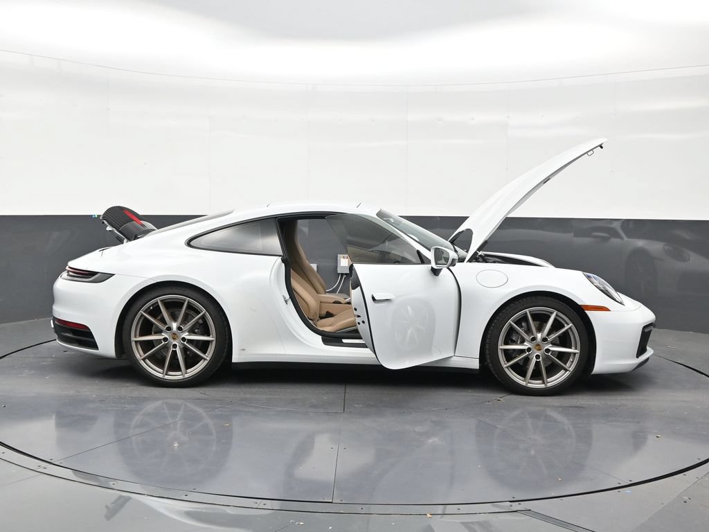Used 2022 Porsche 911 Carrera RWD image 29
