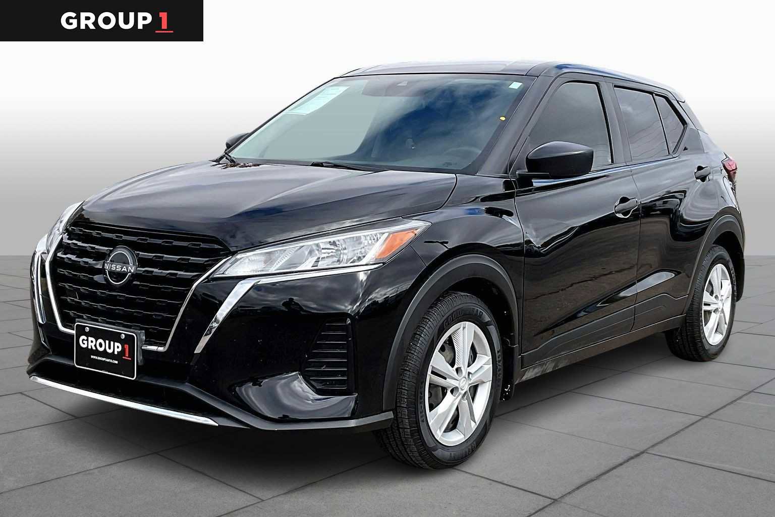 Used 2022 Nissan Kicks S