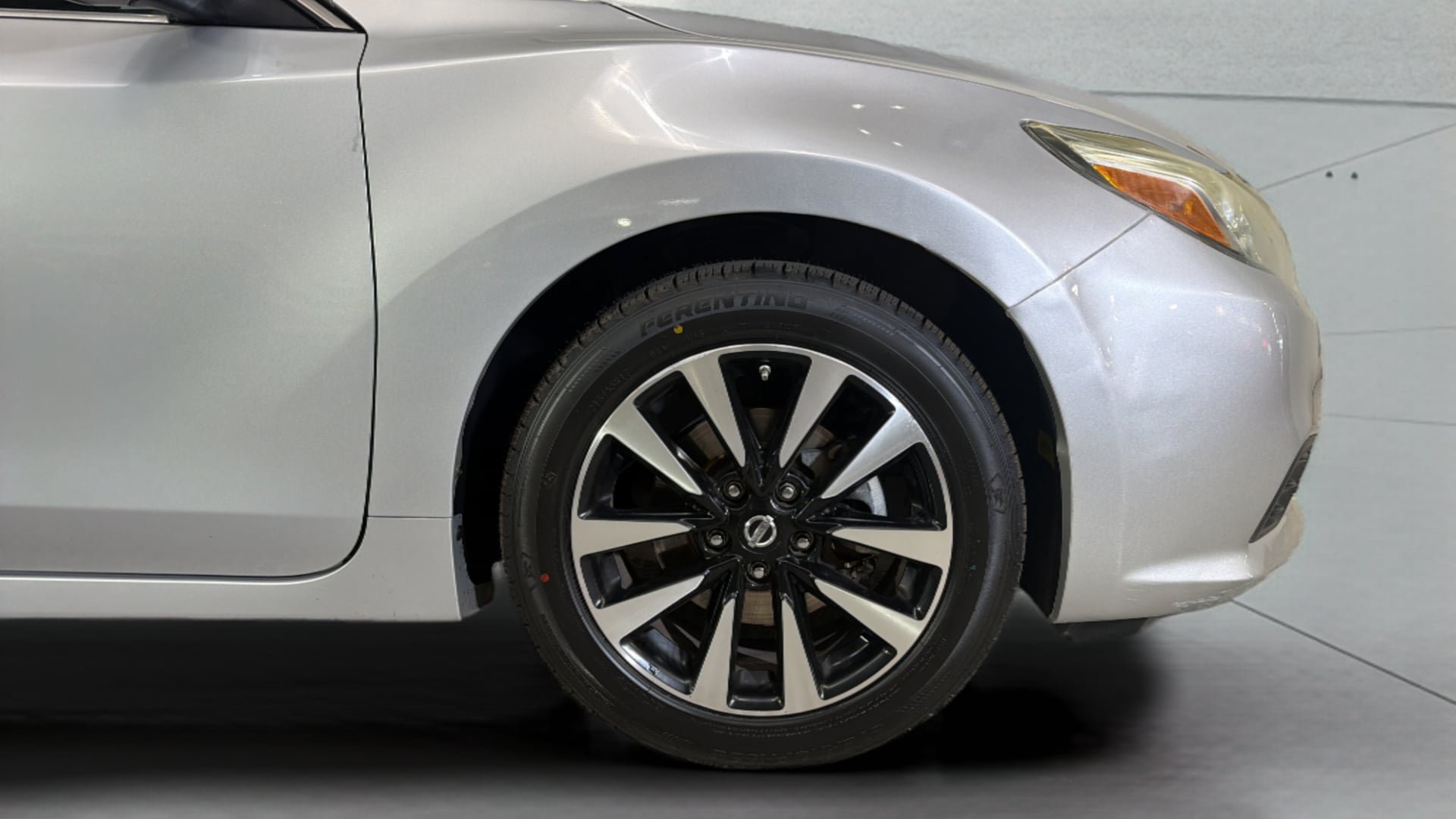 Used 2018 Nissan Altima 2.5 SL FWD image 34