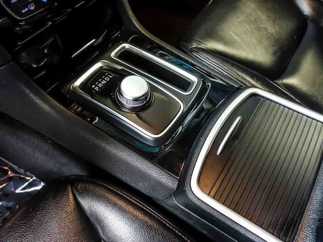 Used 2023 Chrysler 300 Touring AWD/4WD image 25