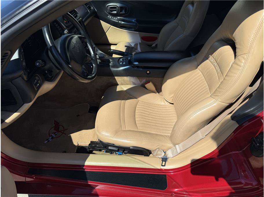 Used 2002 Chevrolet Corvette Convertible w/ Preferred Equipment Group2 RWD image 11