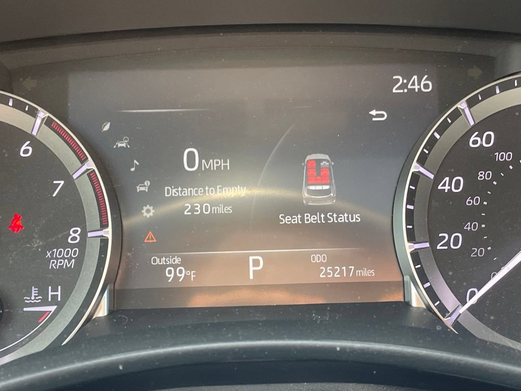 Used 2023 Toyota Highlander XSE FWD image 7