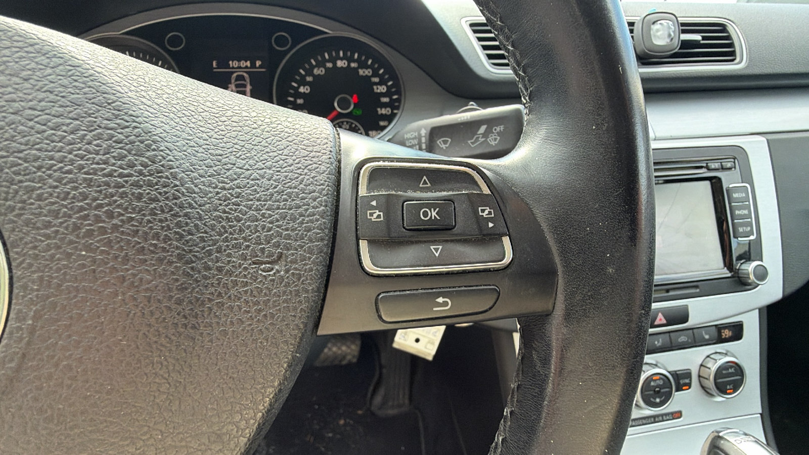 Used 2013 Volkswagen CC Sport FWD image 25