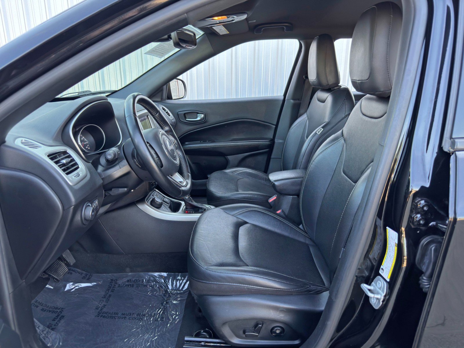 Used 2021 Jeep Compass Latitude w/ Driver Assistance Group image 15