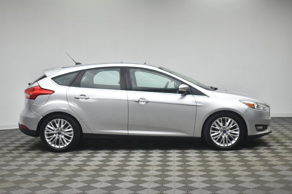 Used 2018 Ford Focus Titanium FWD image 11