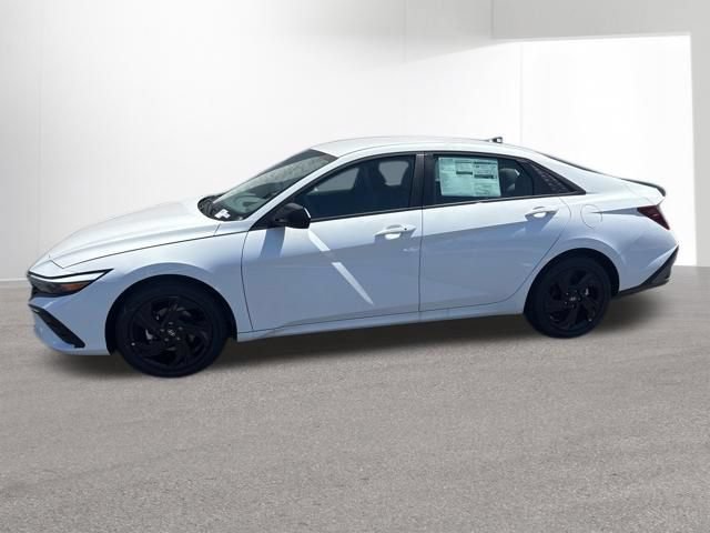 New 2026 Hyundai Elantra Sport FWD image 2