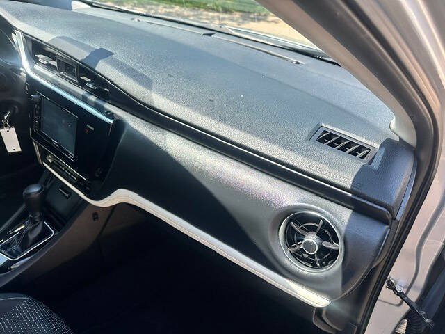 Used 2016 Scion iM FWD image 14