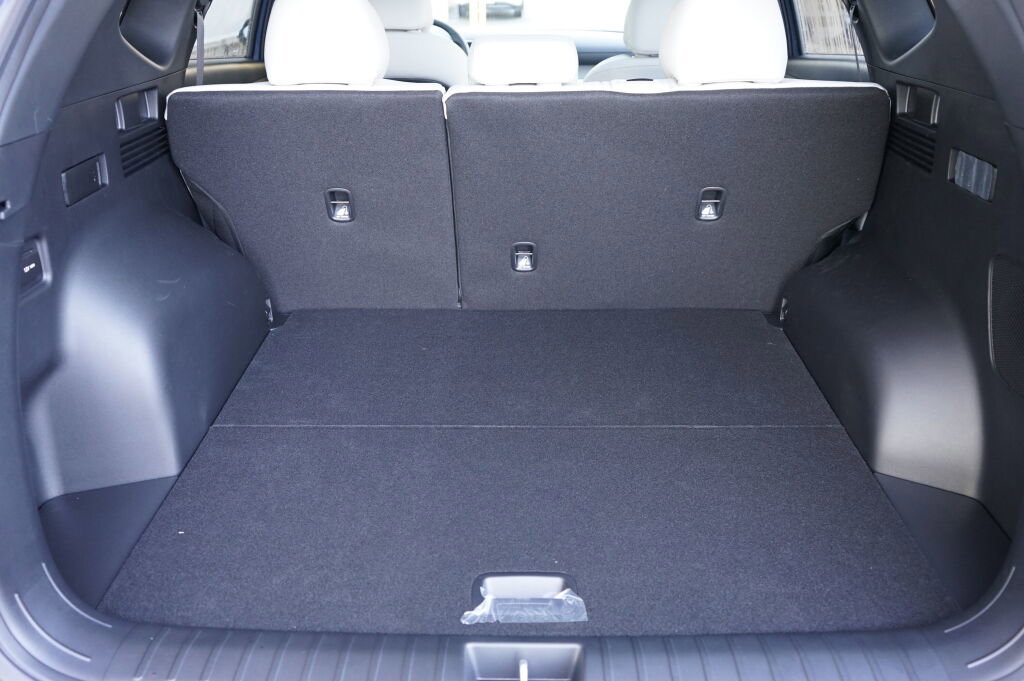 New 2025 Hyundai Tucson Limited image 24