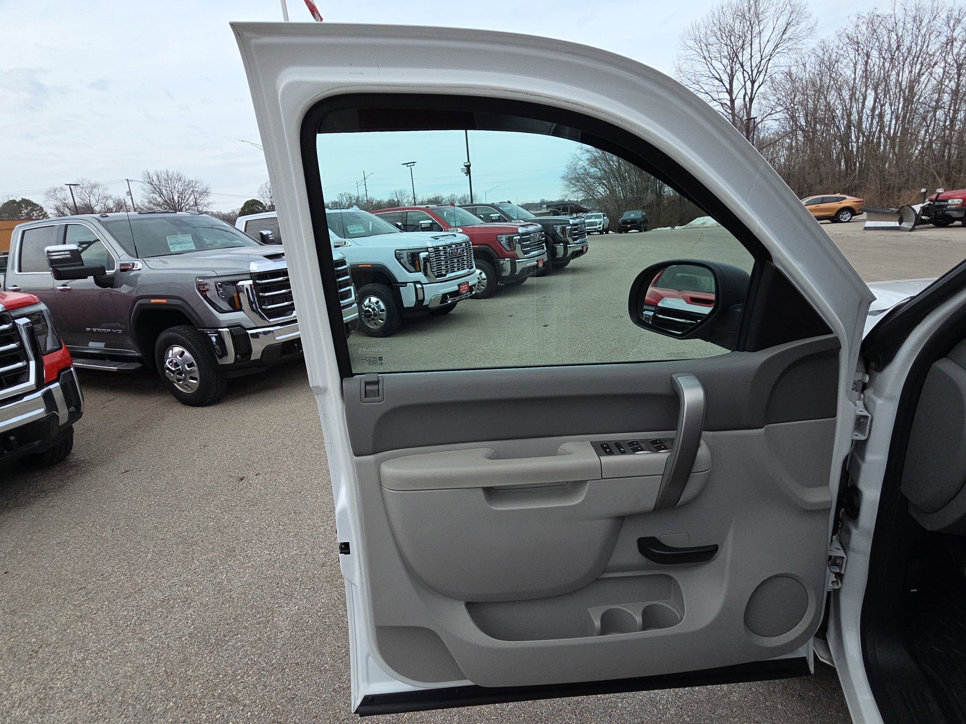 Used 2013 Chevrolet Silverado 1500 W/T image 13