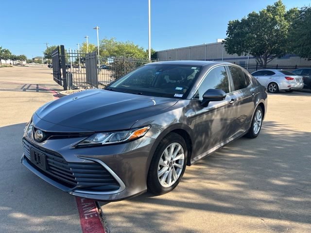 Certified 2022 Toyota Camry LE FWD video 1