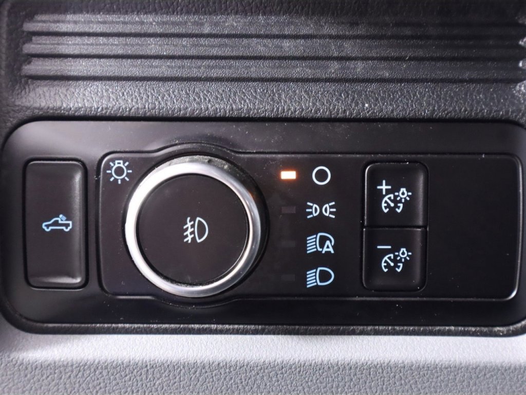 Used 2023 Ford F350 XLT w/ 360-Degree Camera Package image 11