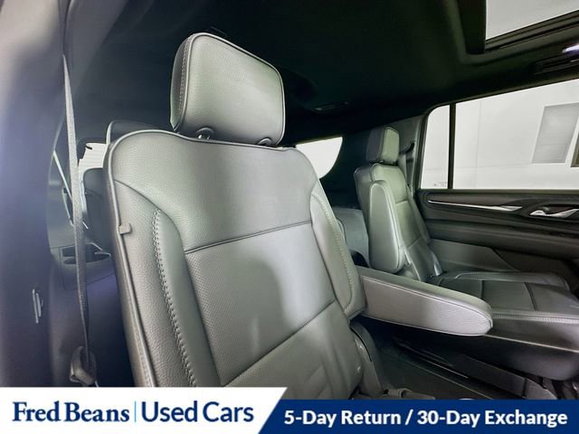 Used 2022 GMC Yukon XL Denali image 32