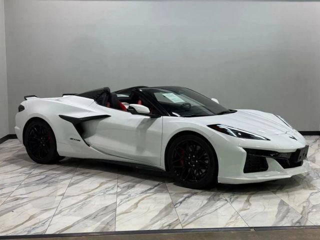 Used 2025 Chevrolet Corvette Z06 w/ Battery Protection Package image 11