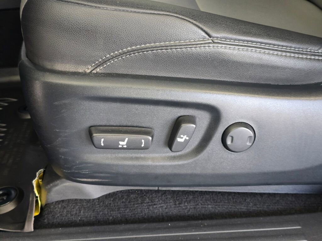 Used 2023 Toyota 4Runner SR5 Premium w/ Moonroof Package image 23