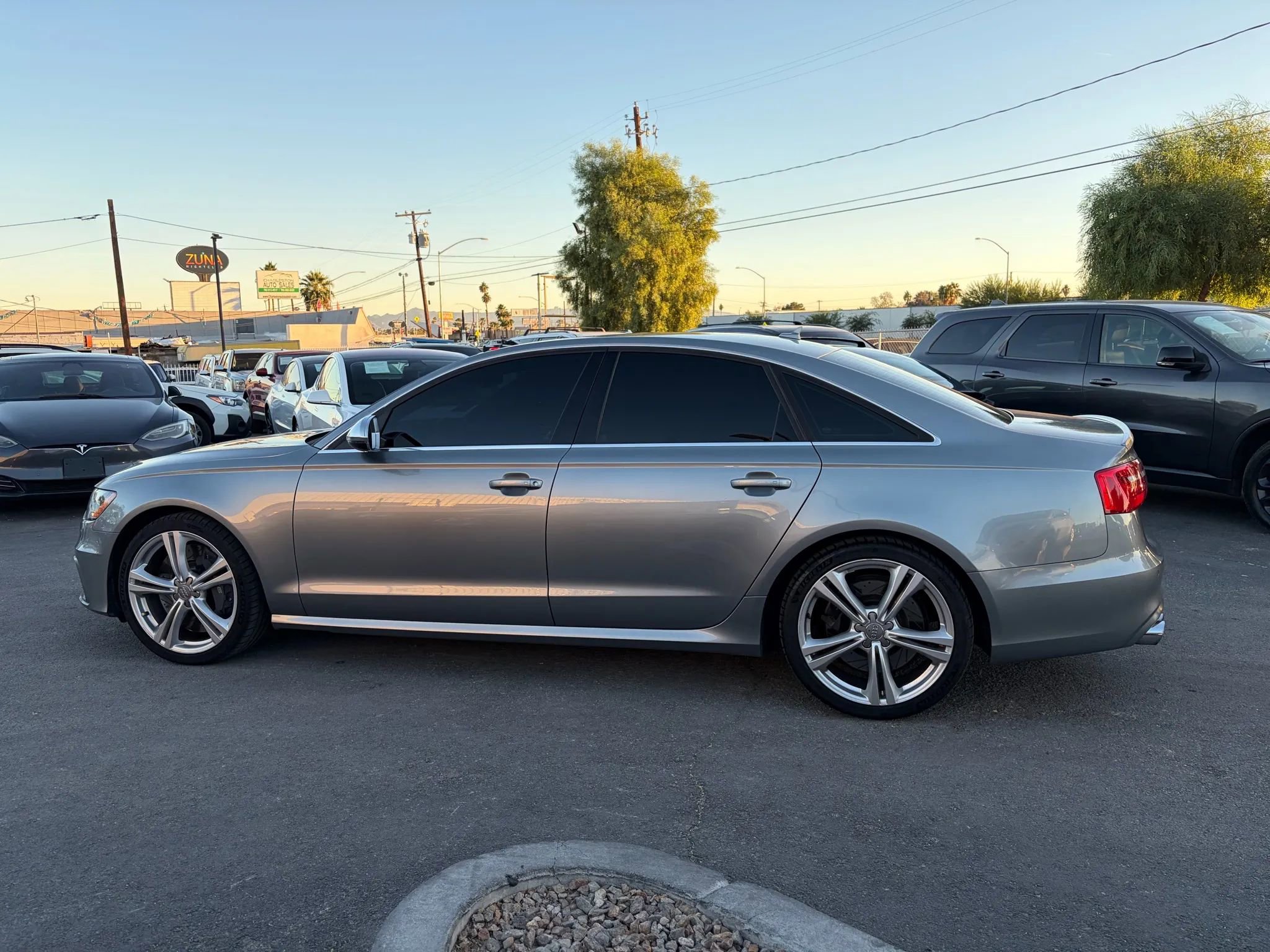 Used 2013 Audi S6 Prestige w/ Cold Weather Pkg image 8