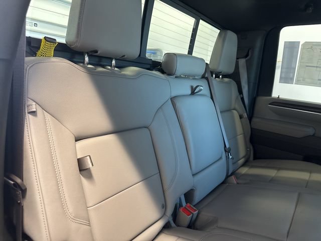 New 2026 GMC Sierra 3500 SLT AWD/4WD image 29