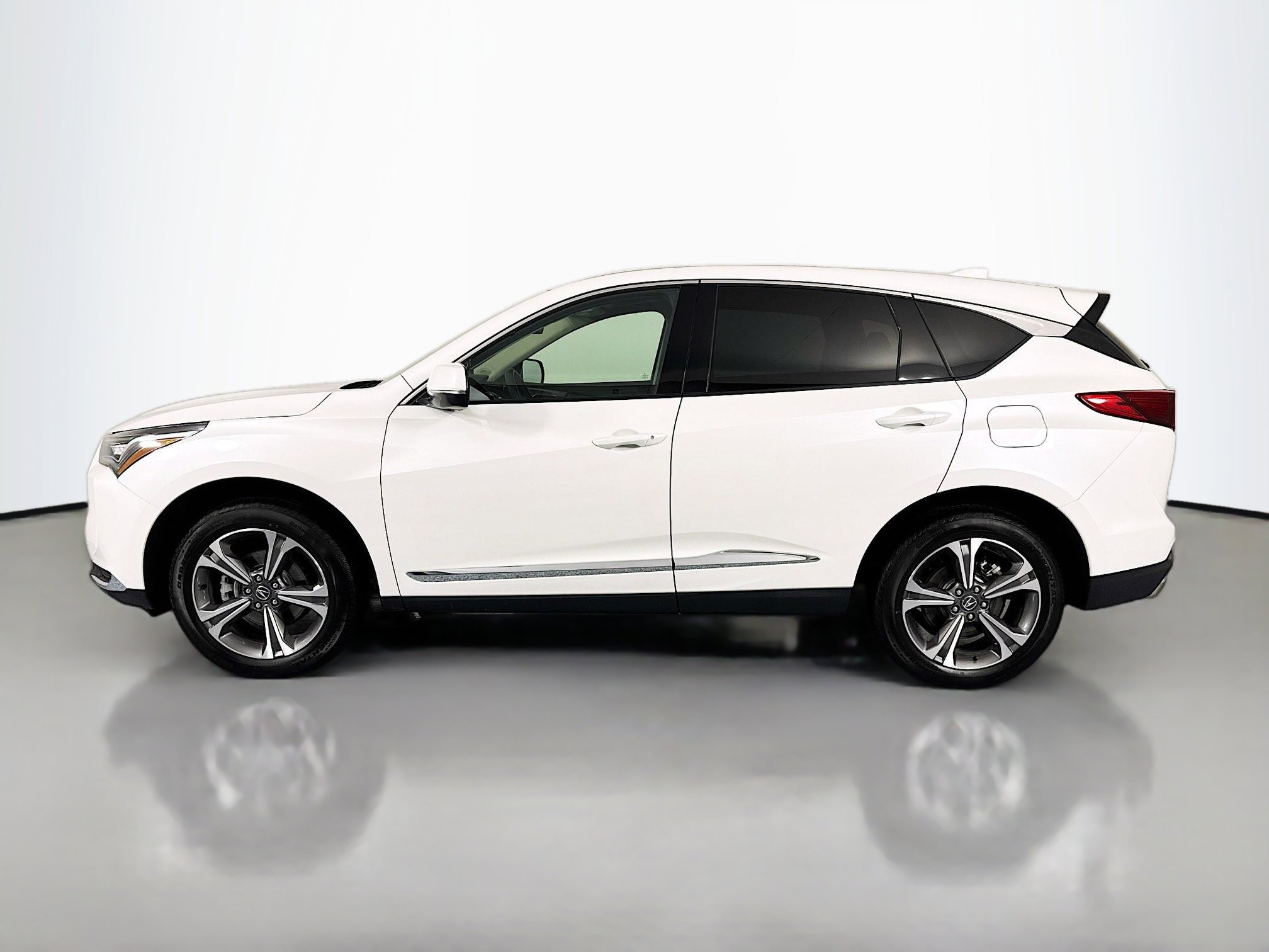 Used 2025 Acura RDX SH-AWD w/ Technology Package image 8